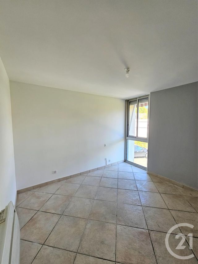 Appartement T3 &agrave; louer - 3 pi&egrave;ces - 77,33 m2 - Aix Les Bains - 73 - RHONE-ALPES