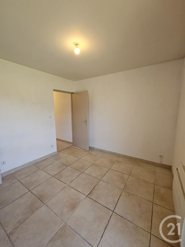 Appartement T3 &agrave; louer - 3 pi&egrave;ces - 77,33 m2 - Aix Les Bains - 73 - RHONE-ALPES