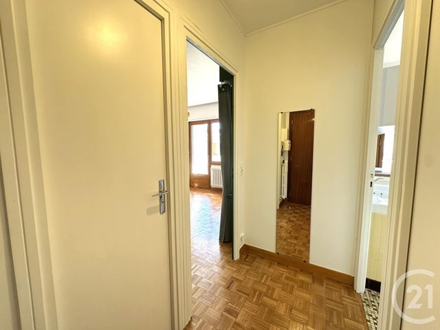 Appartement T1 &agrave; louer - 1 pi&egrave;ce - 30,57 m2 - Aix Les Bains - 73 - RHONE-ALPES