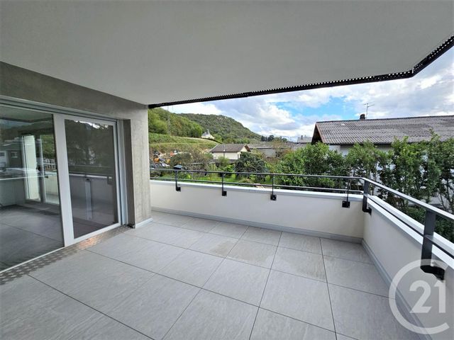 Appartement T4 &agrave; louer - 4 pi&egrave;ces - 81,74 m2 - Challes Les Eaux - 73 - RHONE-ALPES