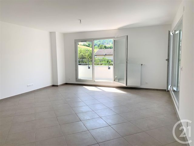 Appartement T4 &agrave; louer - 4 pi&egrave;ces - 81,74 m2 - Challes Les Eaux - 73 - RHONE-ALPES