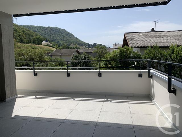Appartement T4 &agrave; louer - 4 pi&egrave;ces - 81,74 m2 - Challes Les Eaux - 73 - RHONE-ALPES