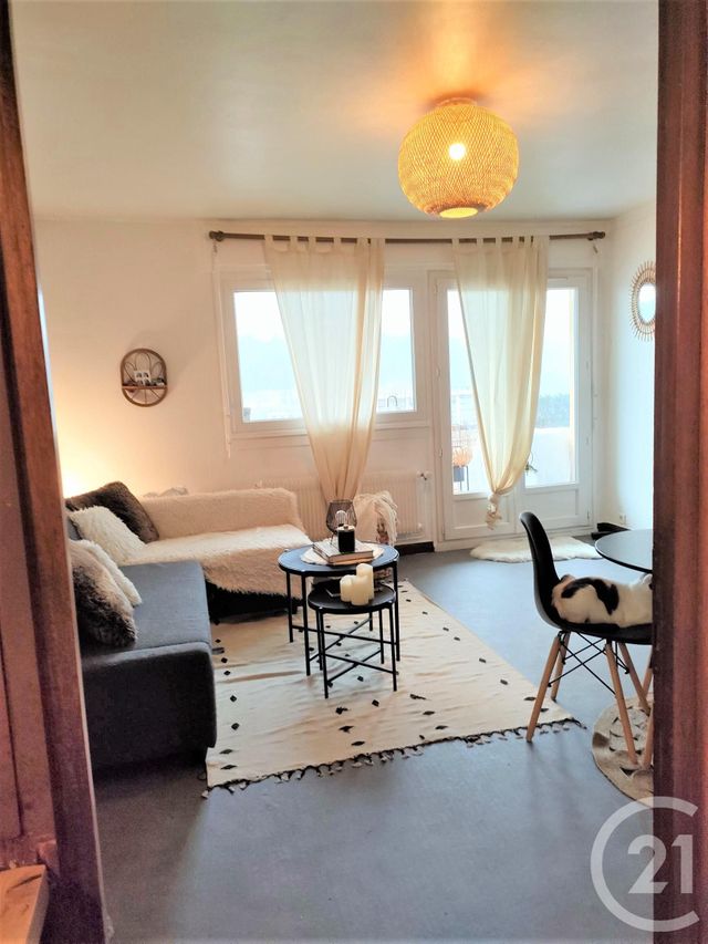 Appartement T1 &agrave; louer - 1 pi&egrave;ce - 33,20 m2 - Aix Les Bains - 73 - RHONE-ALPES