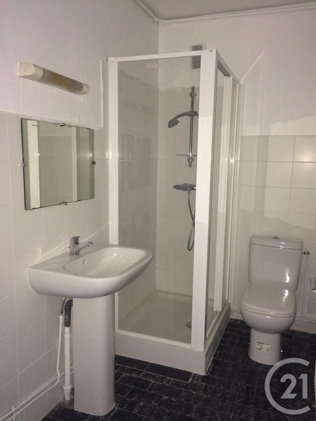 Appartement T1 &agrave; louer - 1 pi&egrave;ce - 33,20 m2 - Aix Les Bains - 73 - RHONE-ALPES