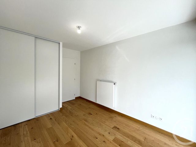 Appartement T3 &agrave; louer - 3 pi&egrave;ces - 72,12 m2 - Aix Les Bains - 73 - RHONE-ALPES