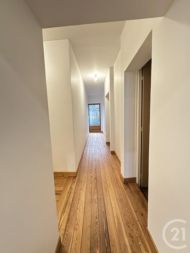 Appartement T2 &agrave; louer - 2 pi&egrave;ces - 47,50 m2 - Aix Les Bains - 73 - RHONE-ALPES