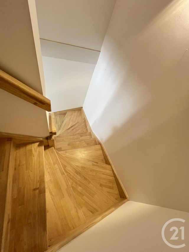 Appartement F3 &agrave; louer - 3 pi&egrave;ces - 63,60 m2 - Drumettaz Clarafond - 73 - RHONE-ALPES