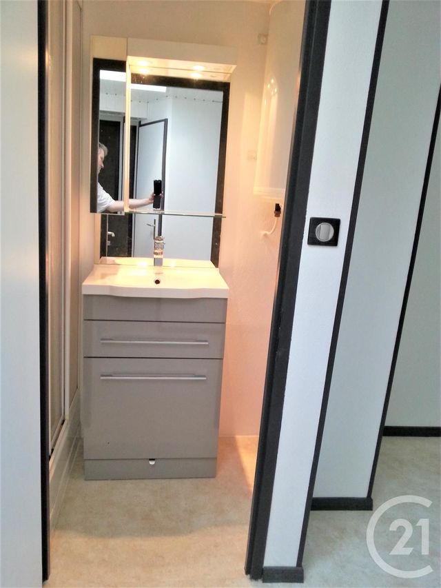 Appartement Studio &agrave; louer - 1 pi&egrave;ce - 15,17 m2 - Aix Les Bains - 73 - RHONE-ALPES