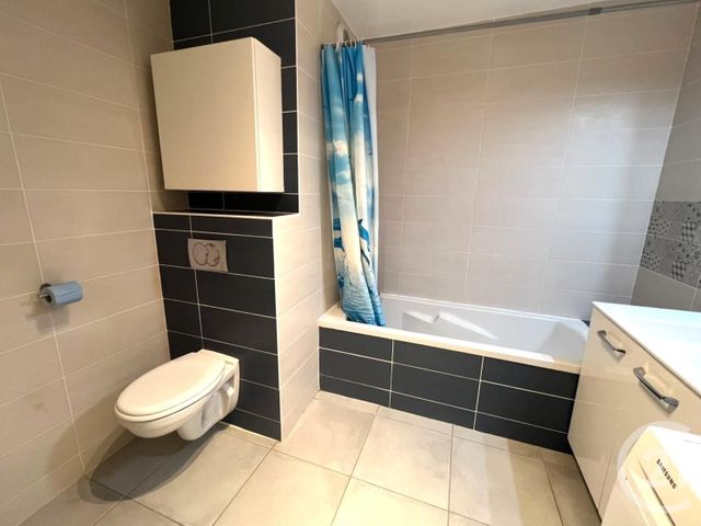 Appartement T2 &agrave; louer - 2 pi&egrave;ces - 40,07 m2 - Aix Les Bains - 73 - RHONE-ALPES