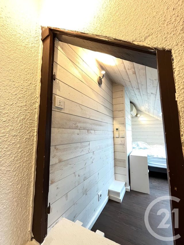Appartement T1 &agrave; louer - 1 pi&egrave;ce - 18,14 m2 - Aix Les Bains - 73 - RHONE-ALPES