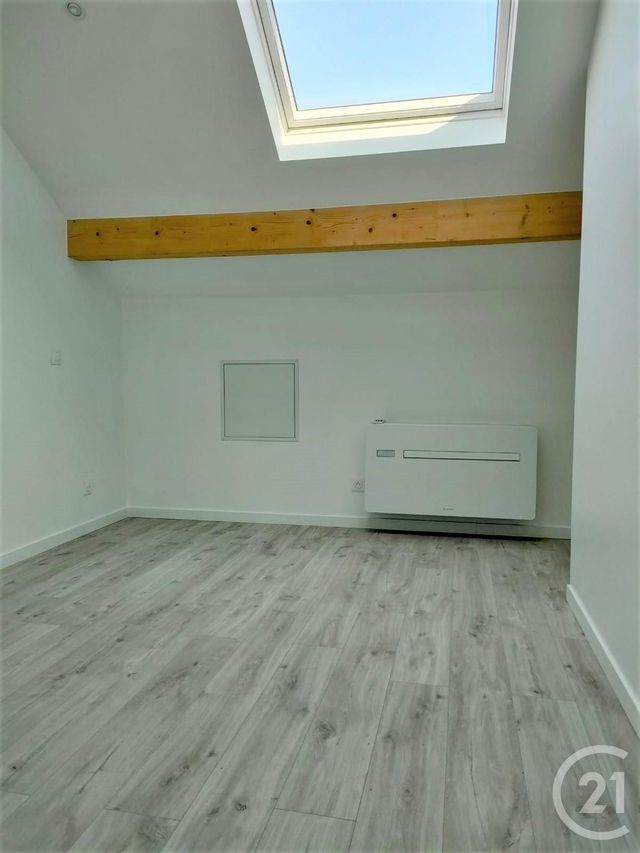 Appartement Duplex &agrave; louer - 3 pi&egrave;ces - 55,89 m2 - Tresserve - 73 - RHONE-ALPES