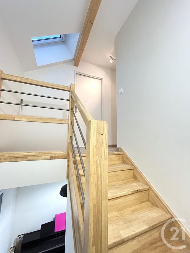 Appartement &agrave; louer - 4 pi&egrave;ces - 76 m2 - Aix Les Bains - 73 - RHONE-ALPES